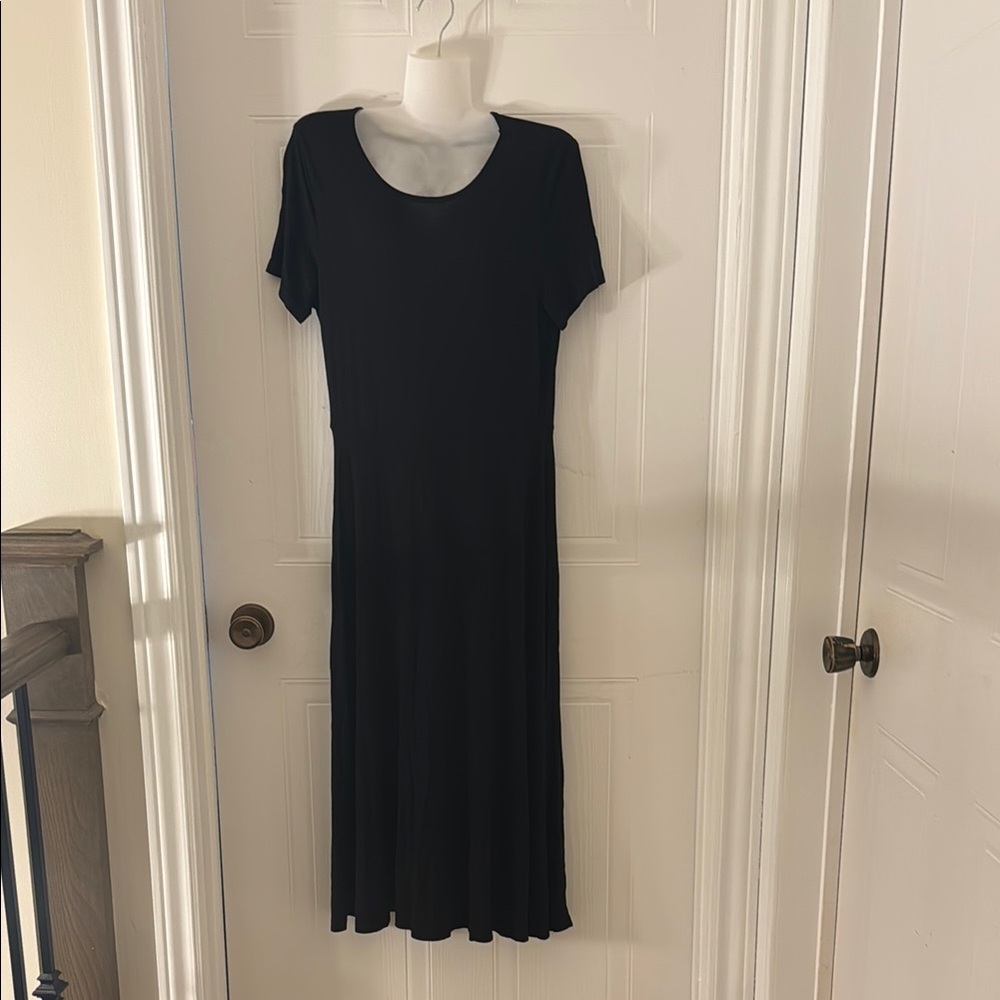 Elegant Black Dress